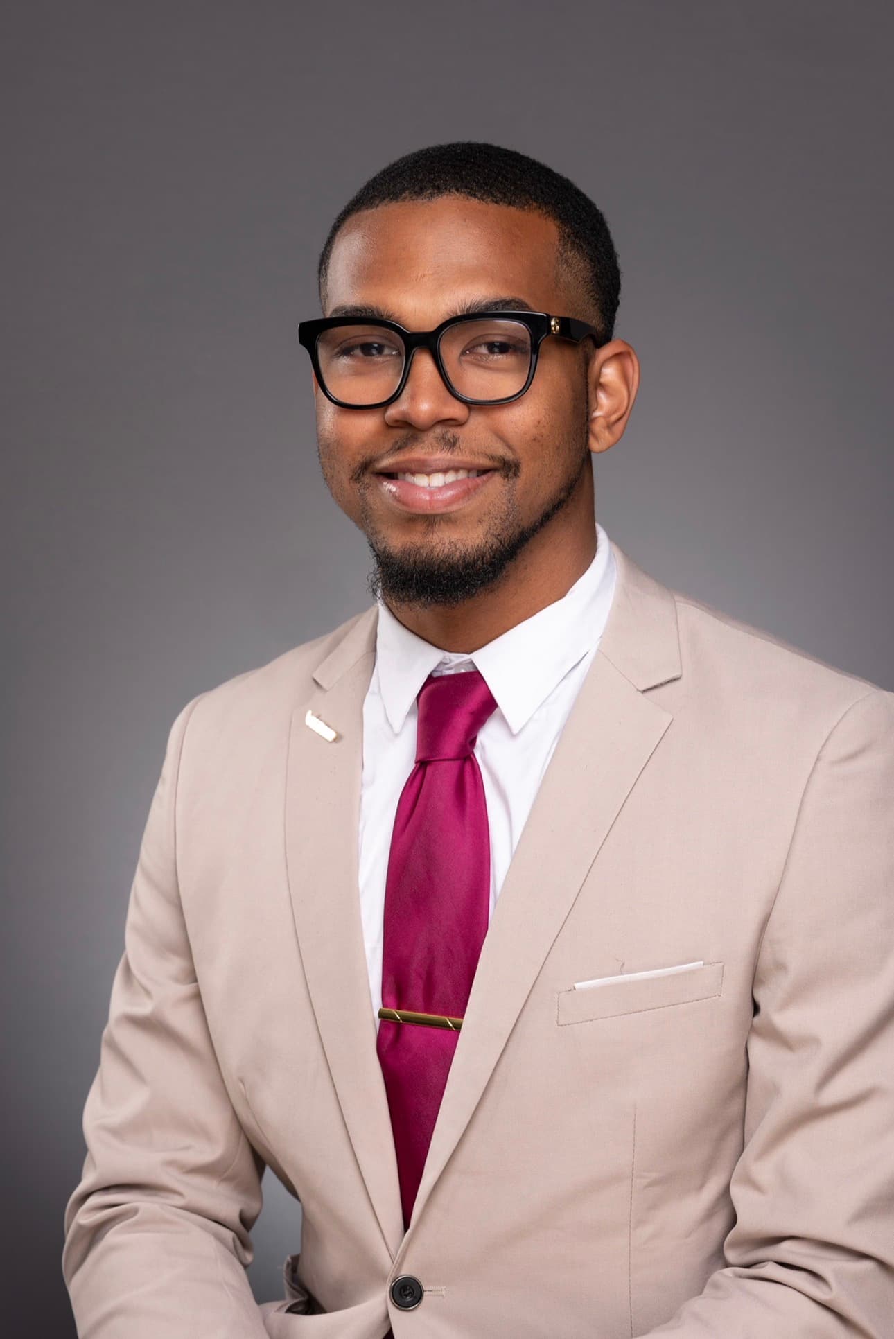 Kyle Carter headshot